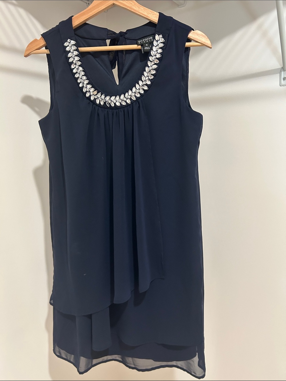 Embellished Navy Sleeveless Layered Chiffon Dress in size 4